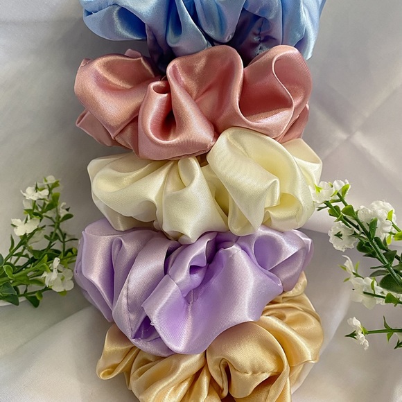 Scrunchies set 5pc - Picture 2 of 11
